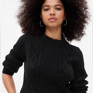 Gap Cropped Cable Knit Sweater